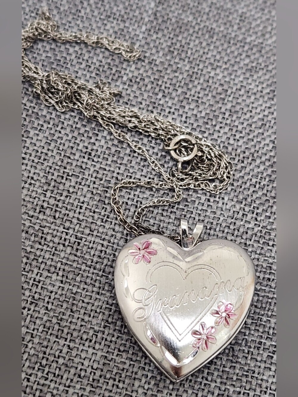 Grandma Sterling Silver Picture Locket & Chain.